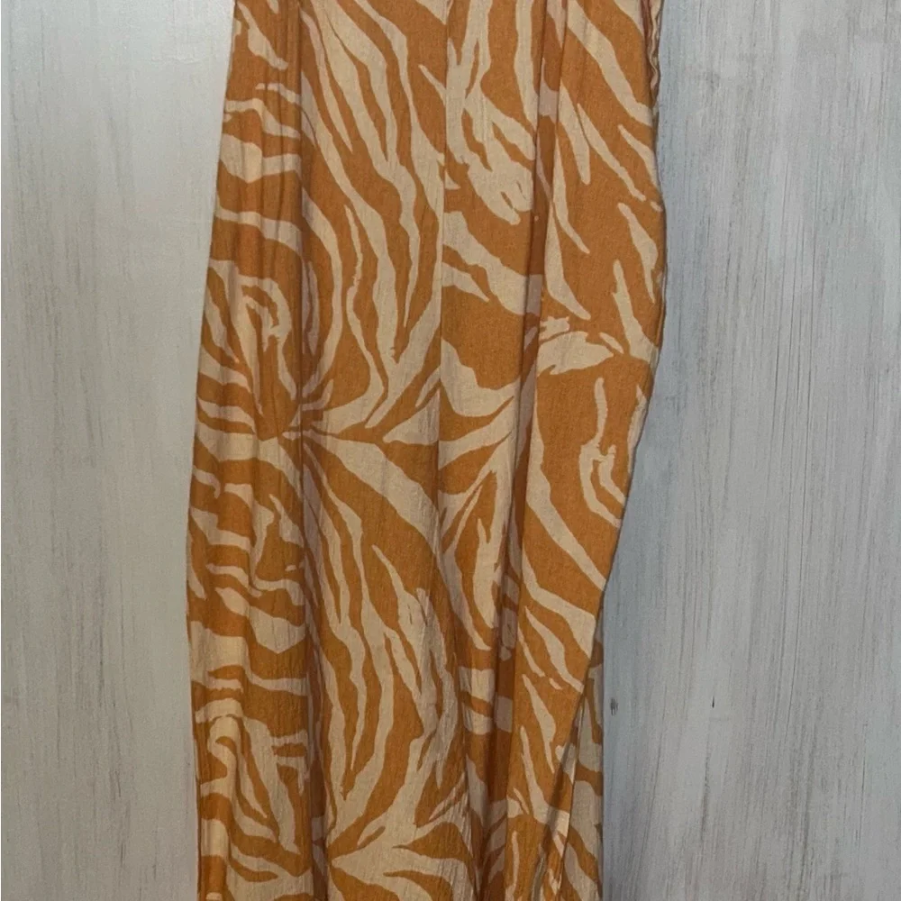 Jessica Simpson Womens Size Small Animal Print Sleeveless Jumpsuit